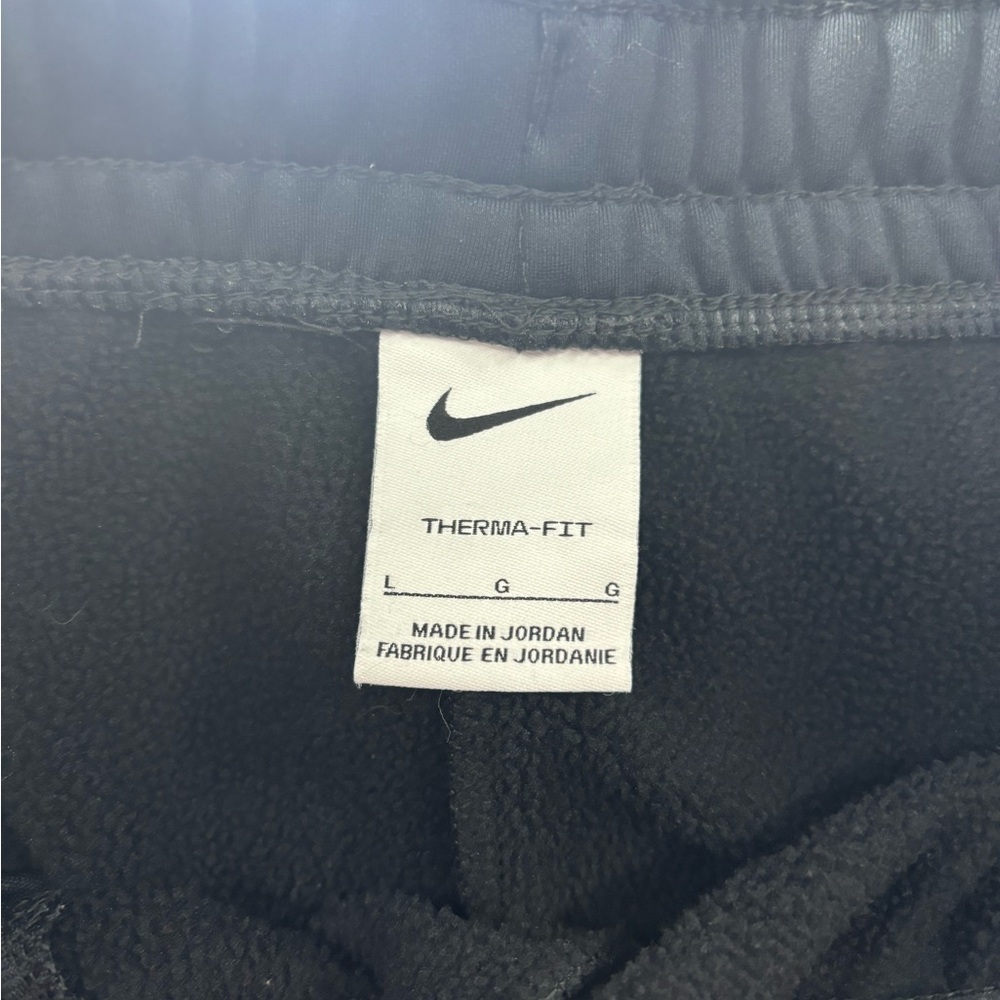 Nike joggers - Picture 3 of 3